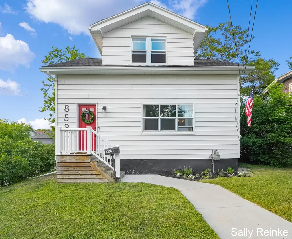 859 Flat Street NE Grand Rapids City MI 49503
