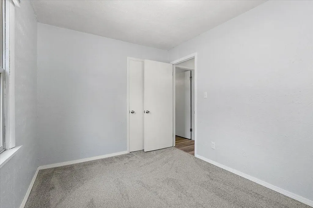 3736 Groveland Avenue SW Wyoming City MI 49519