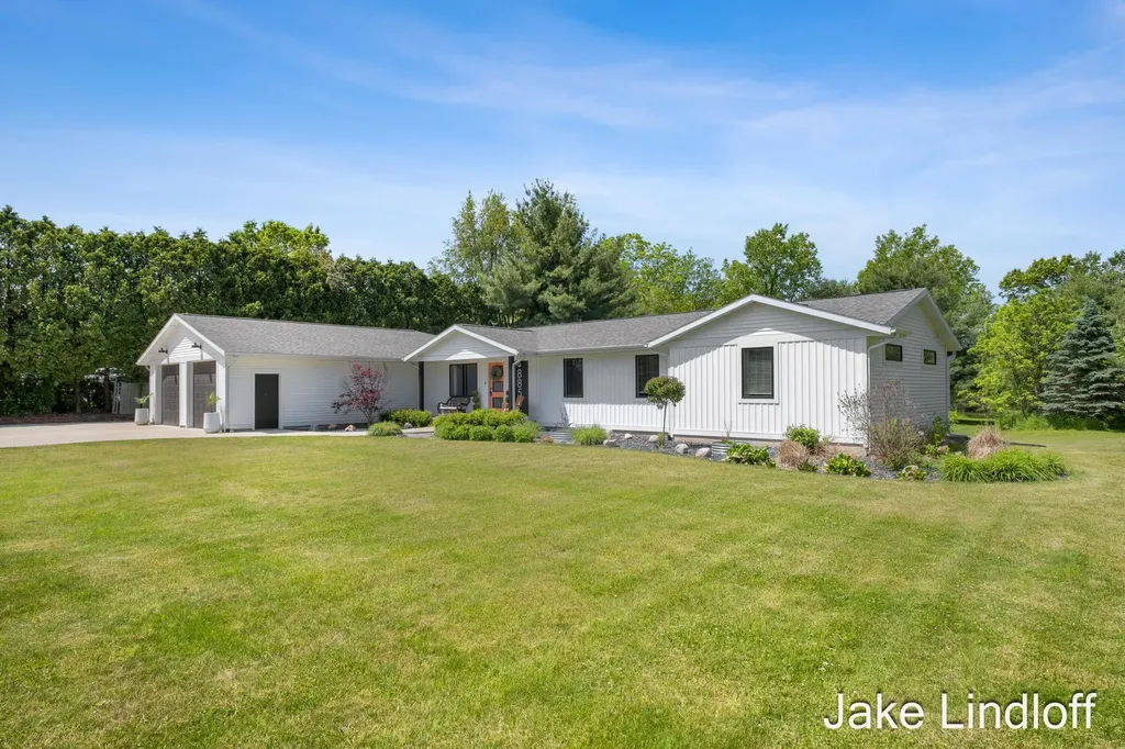 8855 Myers Lake Avenue NE Courtland Township MI 49341