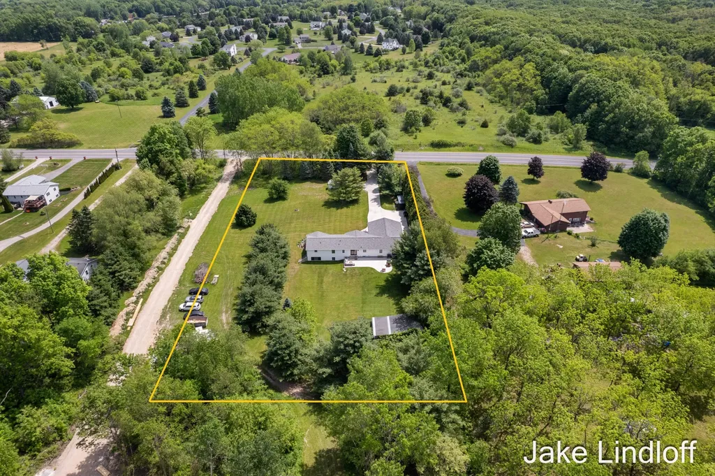 8855 Myers Lake Avenue NE Courtland Township MI 49341