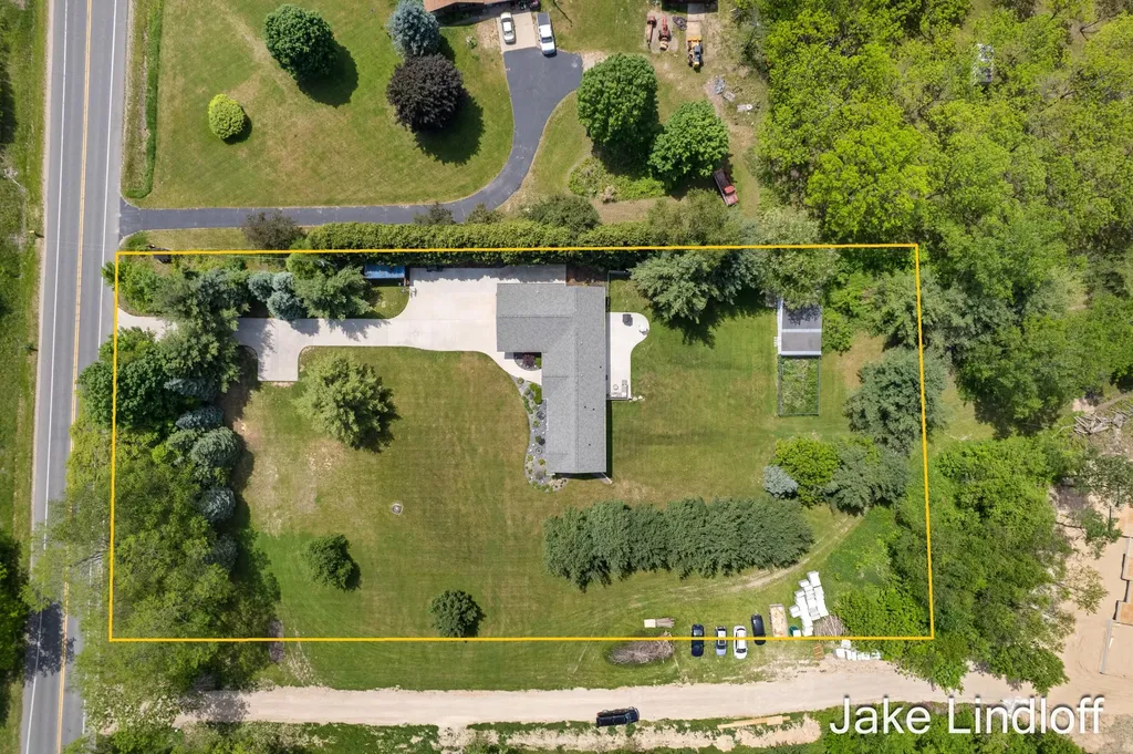 8855 Myers Lake Avenue NE Courtland Township MI 49341
