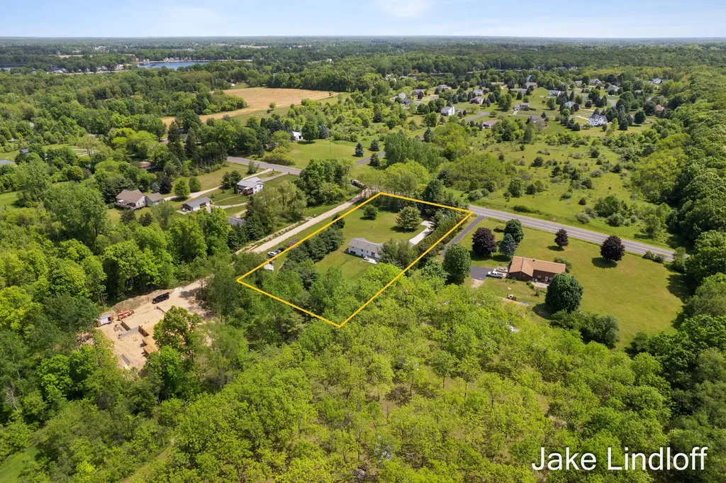 8855 Myers Lake Avenue NE Courtland Township MI 49341