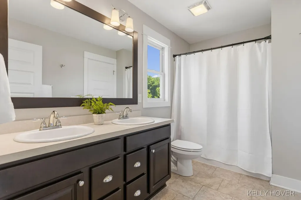 1662 Jen Nel Drive SW Jamestown Charter Township MI 49315