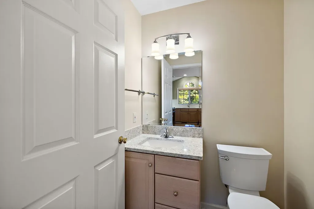 1925 Hidden Oak Court SE Kentwood City MI 49546