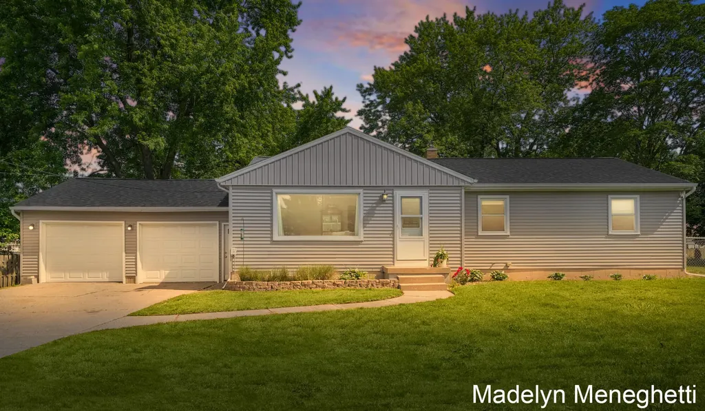 2765 Baldwin Street Georgetown Charter Township MI 49428