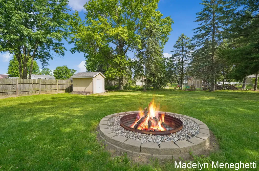 2765 Baldwin Street Georgetown Charter Township MI 49428