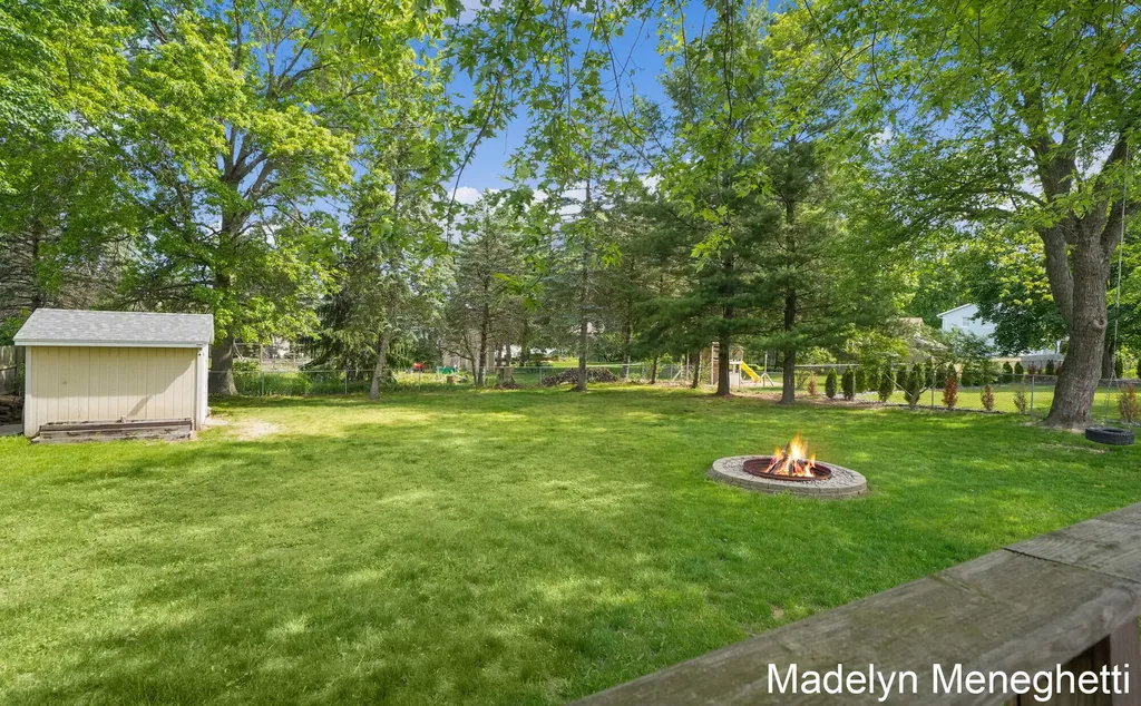 2765 Baldwin Street Georgetown Charter Township MI 49428