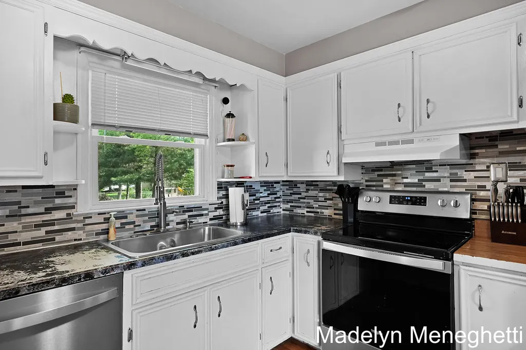 2765 Baldwin Street Georgetown Charter Township MI 49428