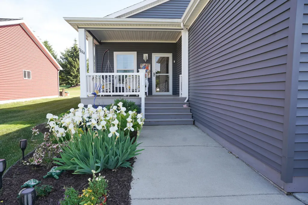 5624 Kingsley Drive Courtland Township MI 49341