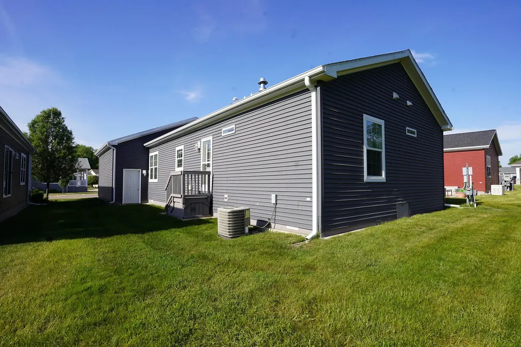 5624 Kingsley Drive Courtland Township MI 49341