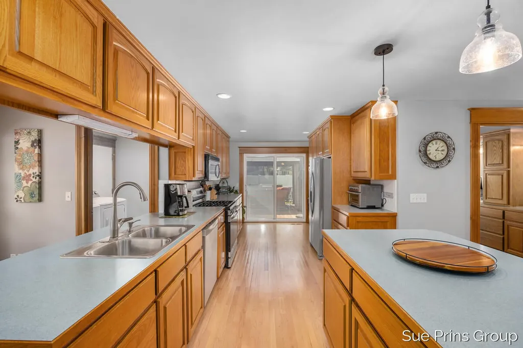 3836 30th Street SW Grandville City MI 49418