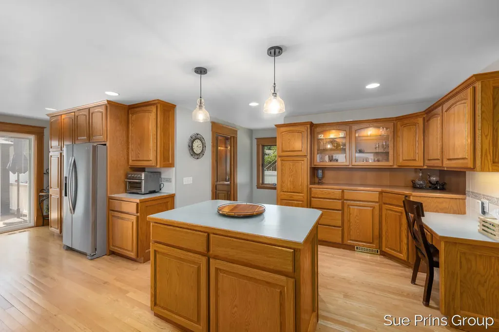 3836 30th Street SW Grandville City MI 49418