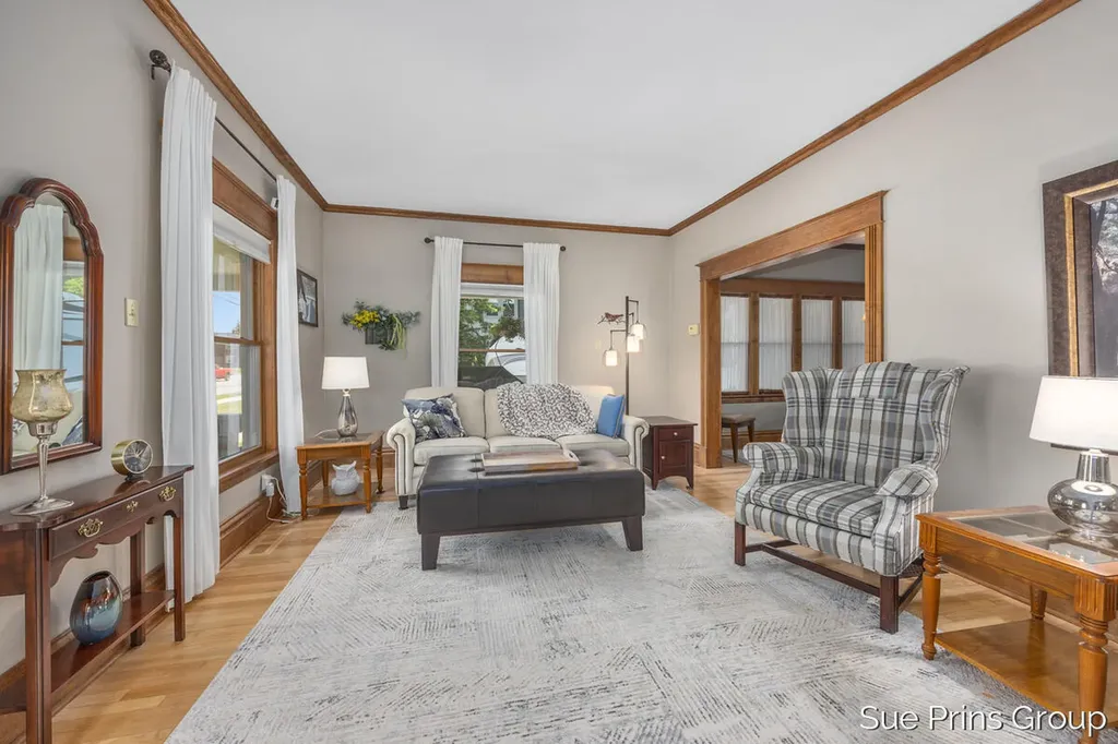 3836 30th Street SW Grandville City MI 49418