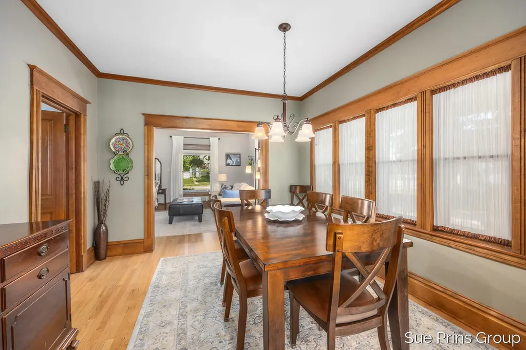 3836 30th Street SW Grandville City MI 49418