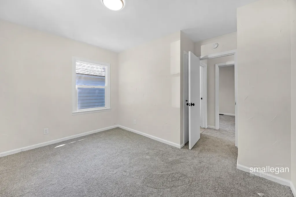 885 Oak Avenue Muskegon City MI 49442