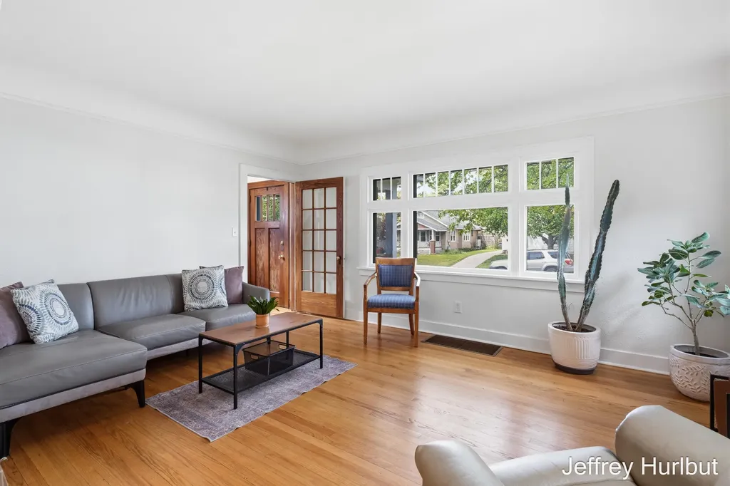 1430 Johnston Street SE Grand Rapids City MI 49507