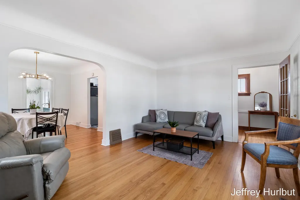1430 Johnston Street SE Grand Rapids City MI 49507