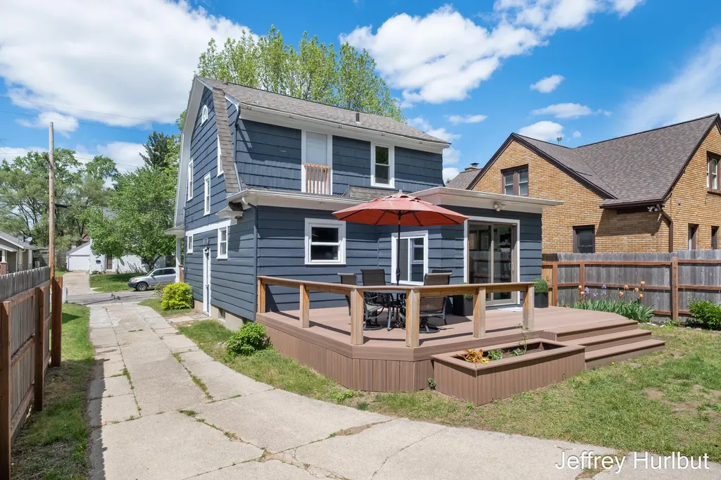 1430 Johnston Street SE Grand Rapids City MI 49507