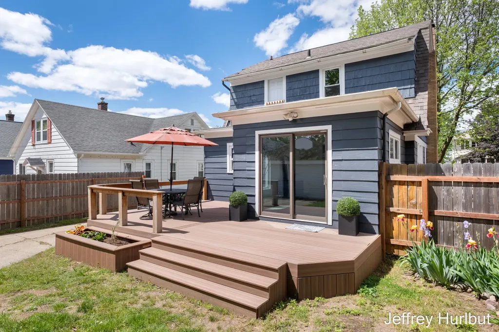 1430 Johnston Street SE Grand Rapids City MI 49507