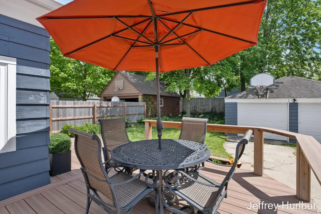 1430 Johnston Street SE Grand Rapids City MI 49507