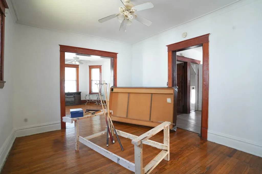 827 Geneva Avenue SE Grand Rapids City MI 49507