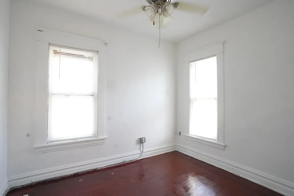 827 Geneva Avenue SE Grand Rapids City MI 49507