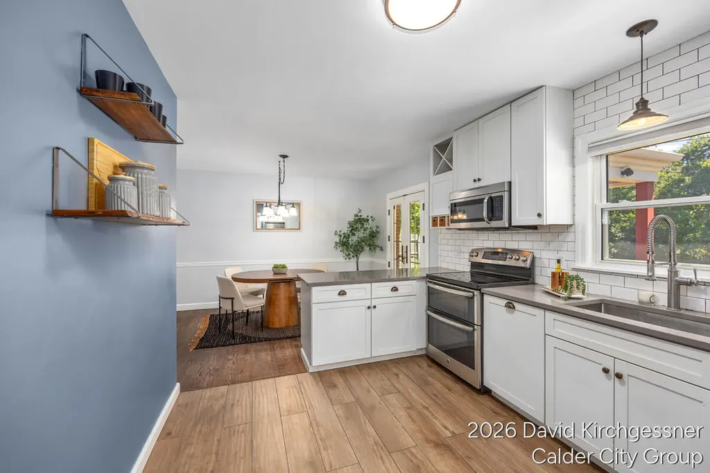 866 Dorroll Street NE Grand Rapids City MI 49505