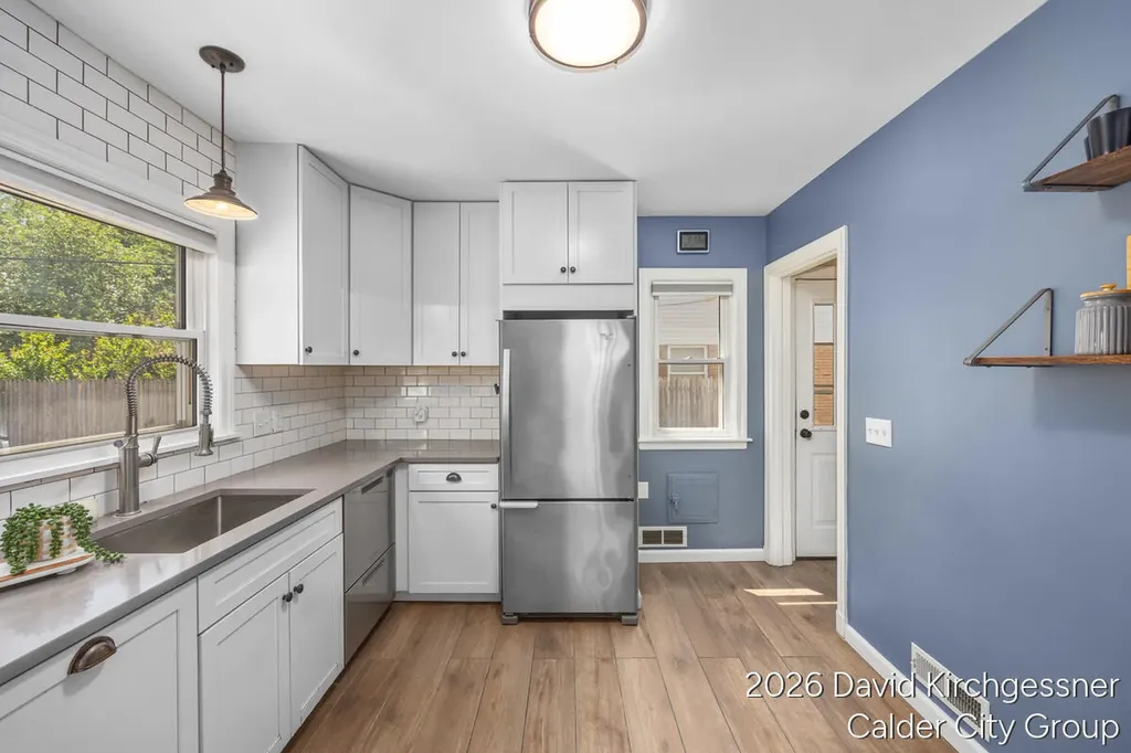 866 Dorroll Street NE Grand Rapids City MI 49505