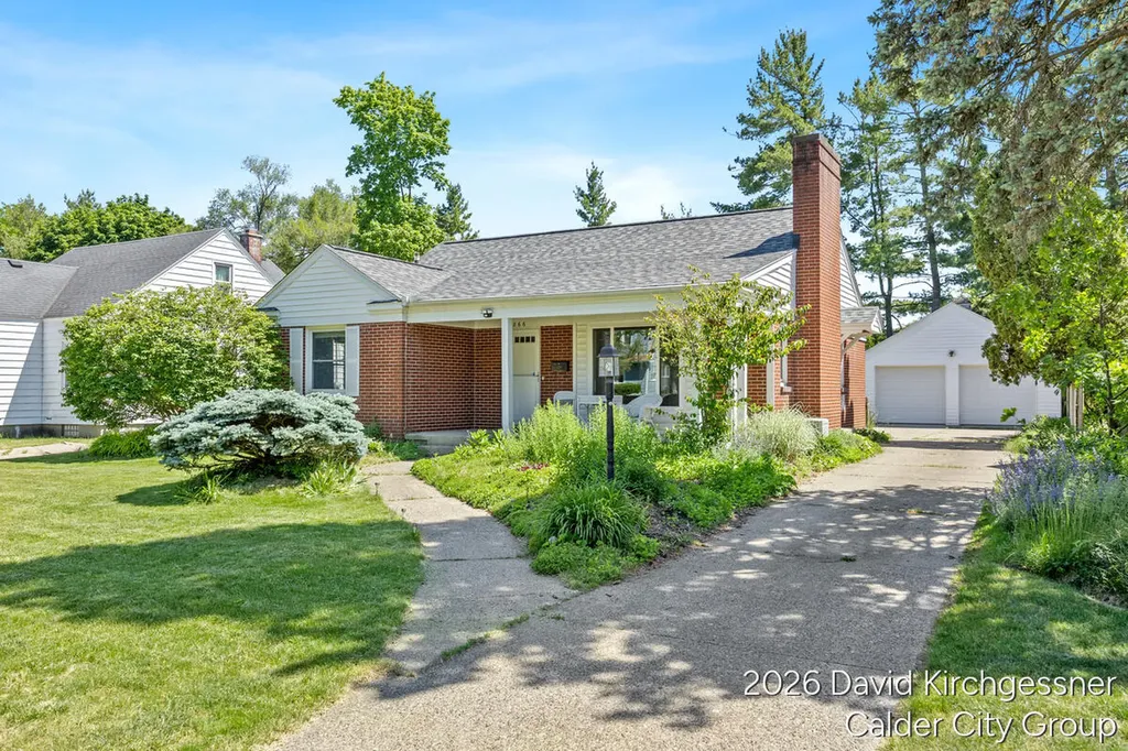866 Dorroll Street NE Grand Rapids City MI 49505