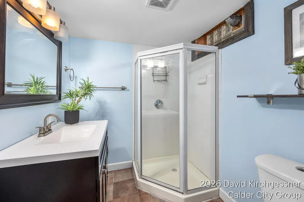866 Dorroll Street NE Grand Rapids City MI 49505