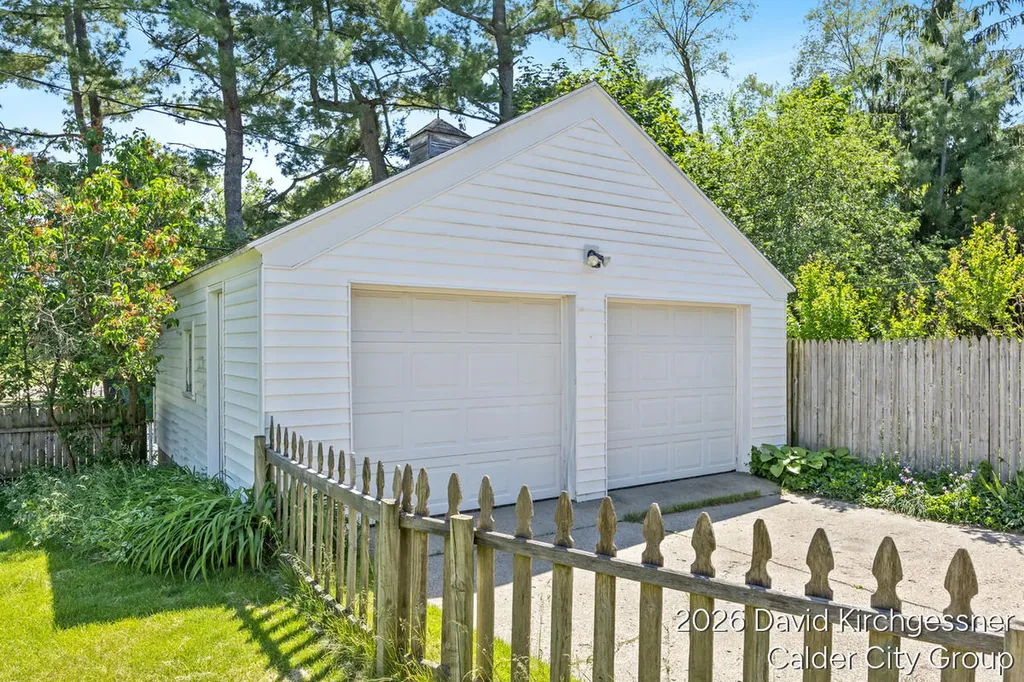866 Dorroll Street NE Grand Rapids City MI 49505