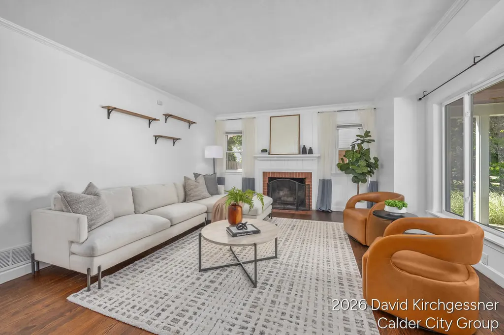 866 Dorroll Street NE Grand Rapids City MI 49505