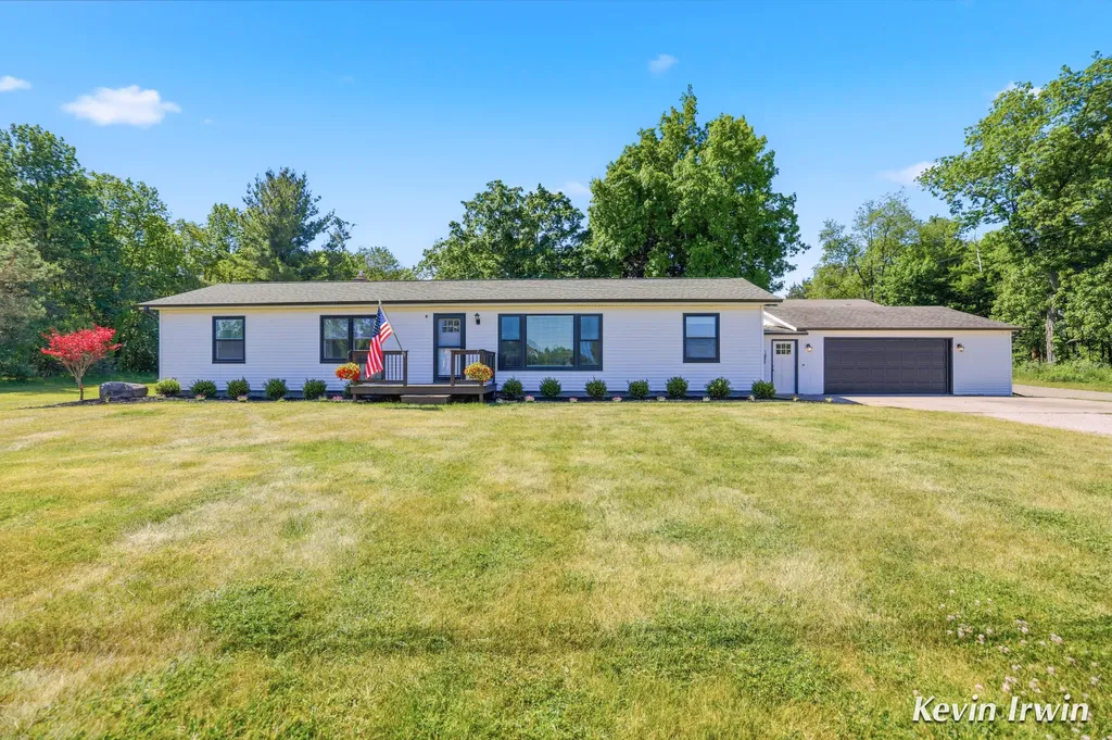4380 Russell Street NE Algoma Township MI 49319