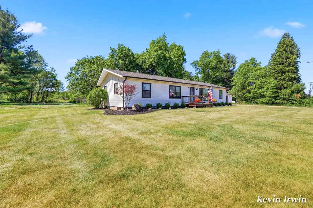 4380 Russell Street NE Algoma Township MI 49319
