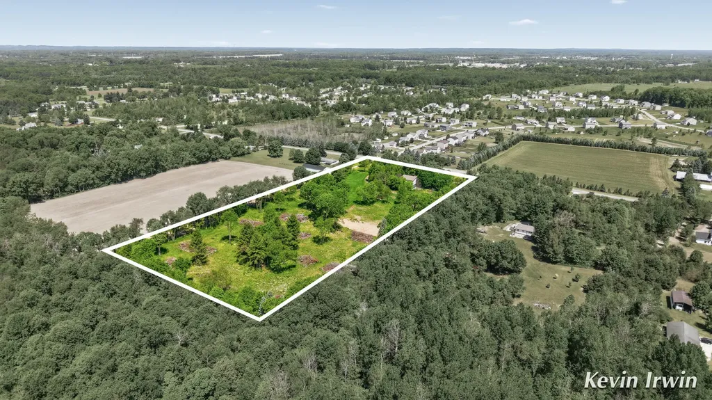 4380 Russell Street NE Algoma Township MI 49319