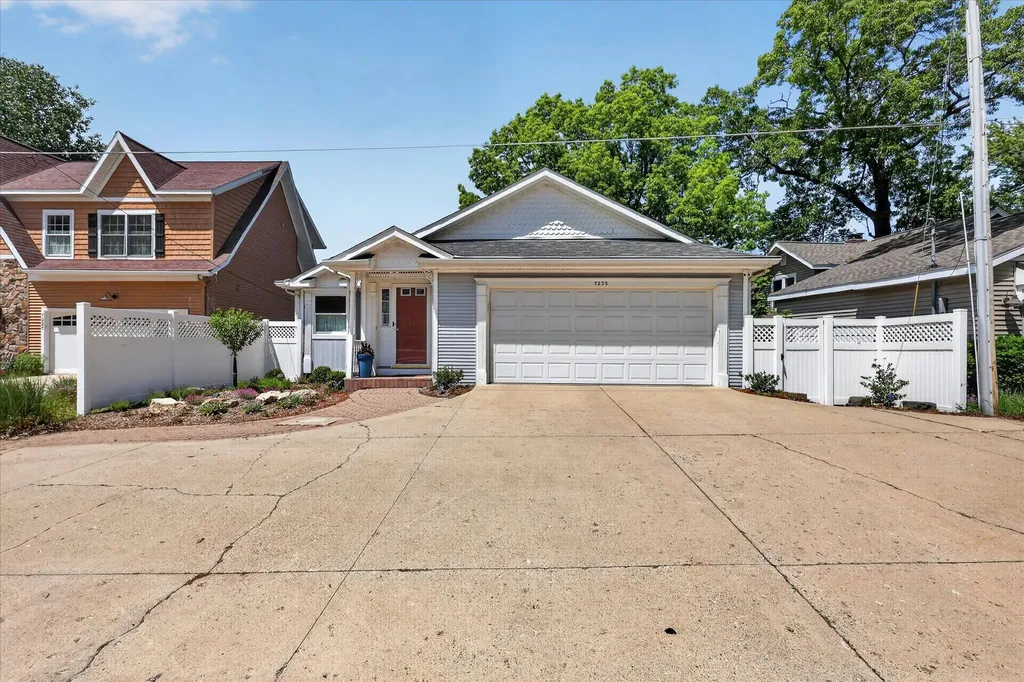7235 Belding Road NE Cannon Township MI 49341