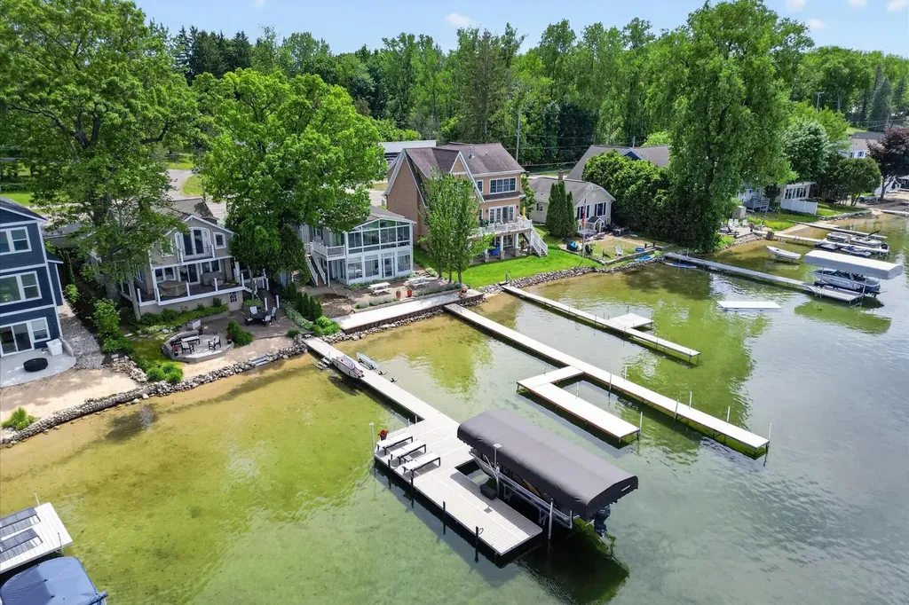 7235 Belding Road NE Cannon Township MI 49341