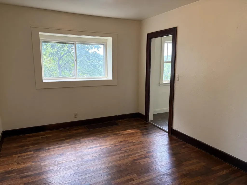 25 Page Street NE Grand Rapids City MI 49505