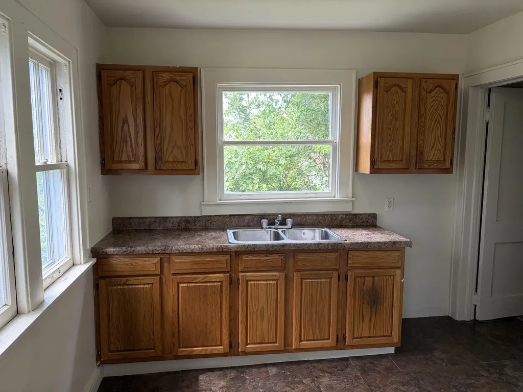 25 Page Street NE Grand Rapids City MI 49505