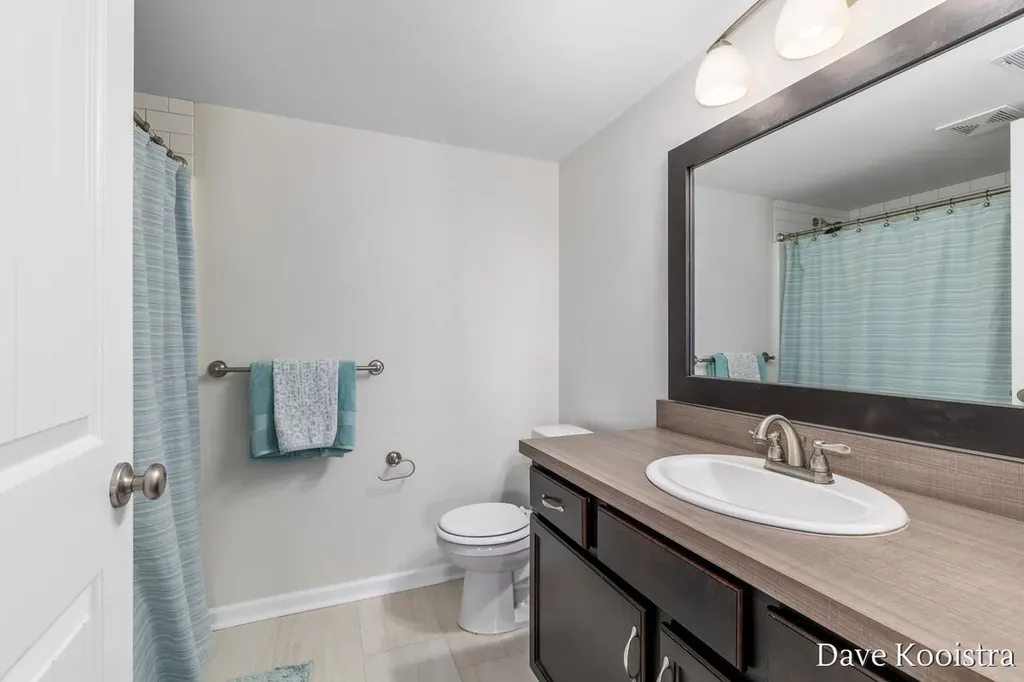 4145 Boulder View Drive NE Plainfield Charter Township MI 49306