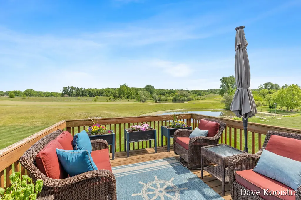 4145 Boulder View Drive NE Plainfield Charter Township MI 49306