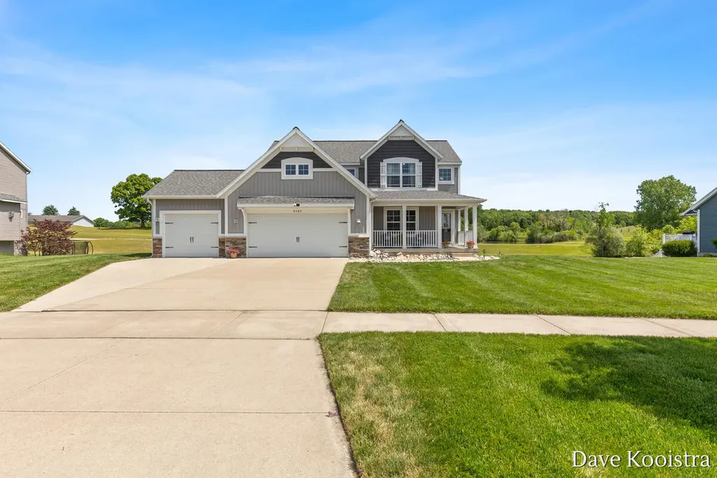 4145 Boulder View Drive NE Plainfield Charter Township MI 49306