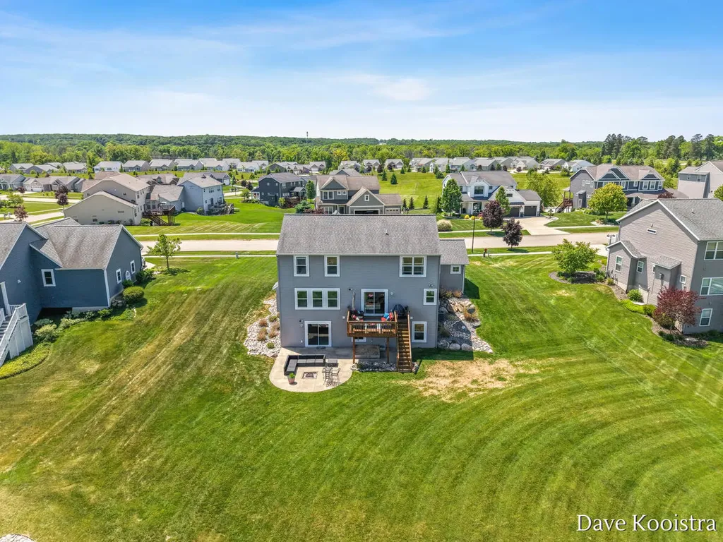 4145 Boulder View Drive NE Plainfield Charter Township MI 49306