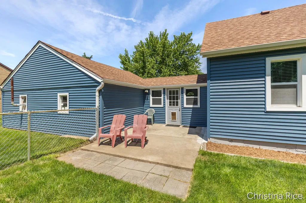 866 76th Street SE Gaines Charter Township MI 49315