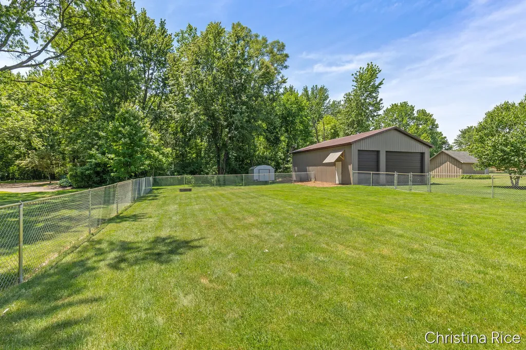 866 76th Street SE Gaines Charter Township MI 49315