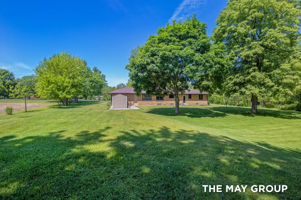 6590 Division Avenue NE Plainfield Charter Township MI 49321