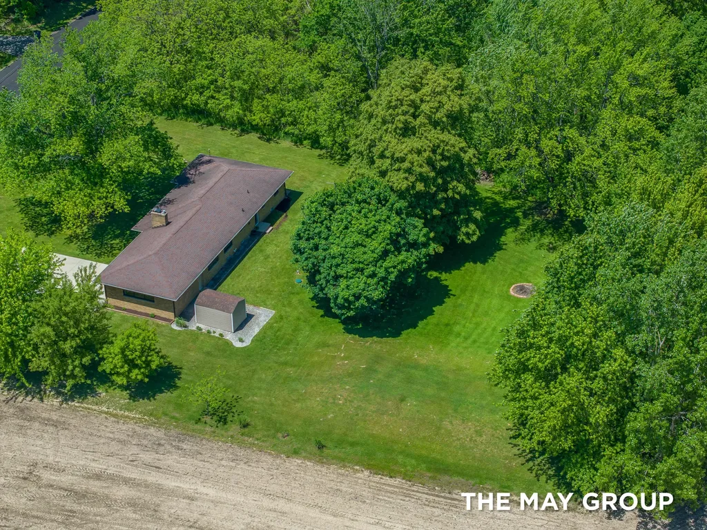 6590 Division Avenue NE Plainfield Charter Township MI 49321
