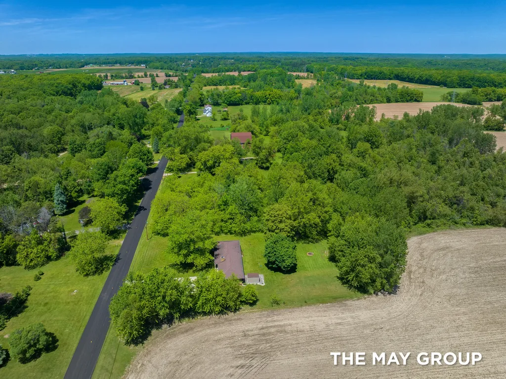 6590 Division Avenue NE Plainfield Charter Township MI 49321