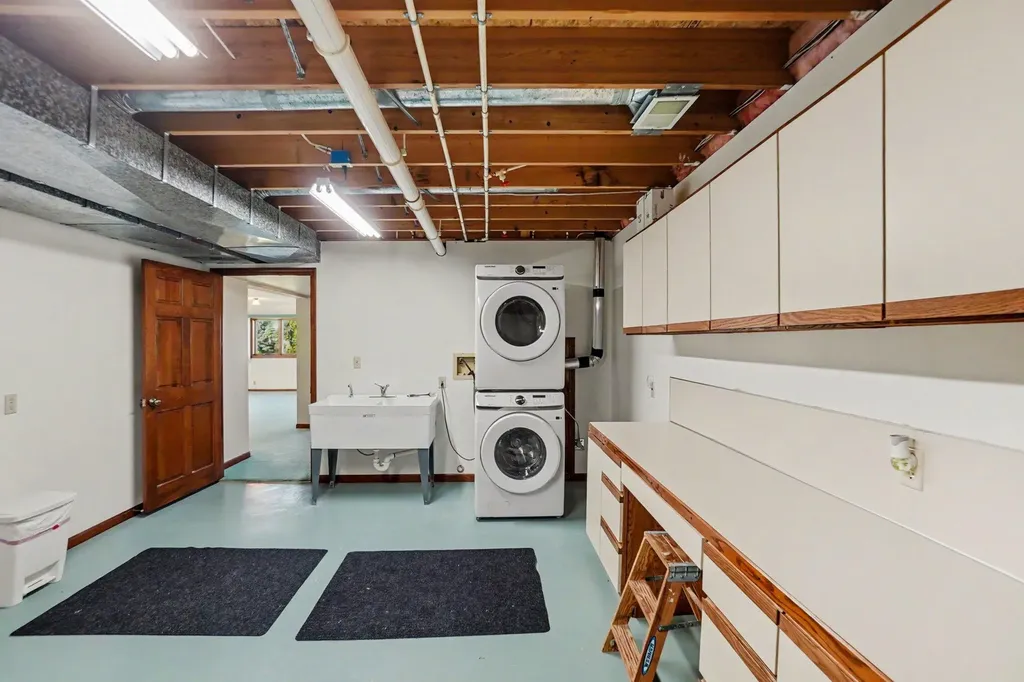 2861 W Polk Road Hart Township MI 49420