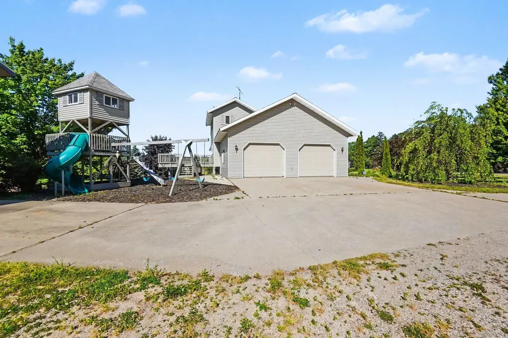 2861 W Polk Road Hart Township MI 49420